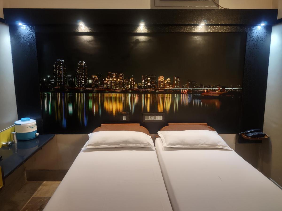 Krishna Lodge Tiruchirappalli Экстерьер фото