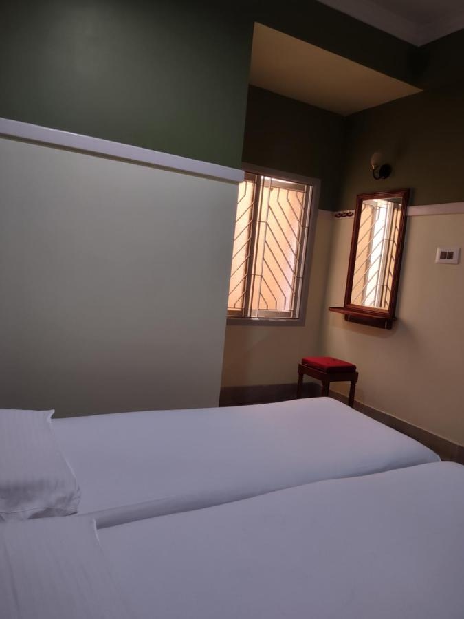 Krishna Lodge Tiruchirappalli Экстерьер фото