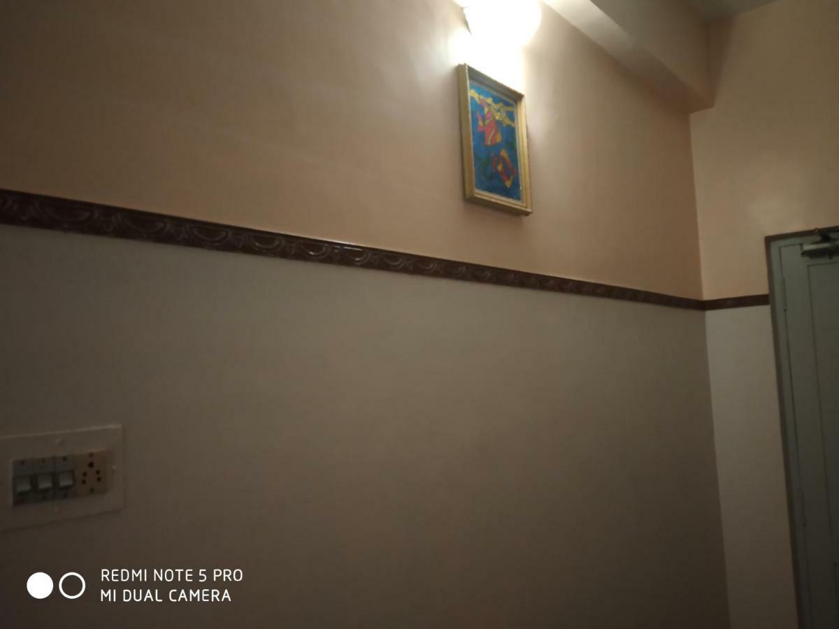 Krishna Lodge Tiruchirappalli Экстерьер фото