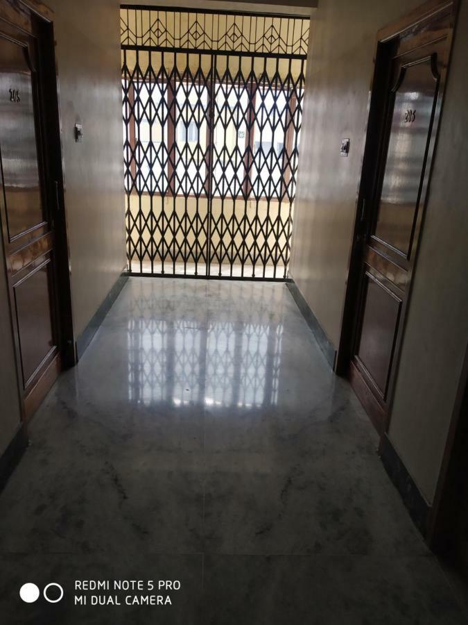 Krishna Lodge Tiruchirappalli Экстерьер фото